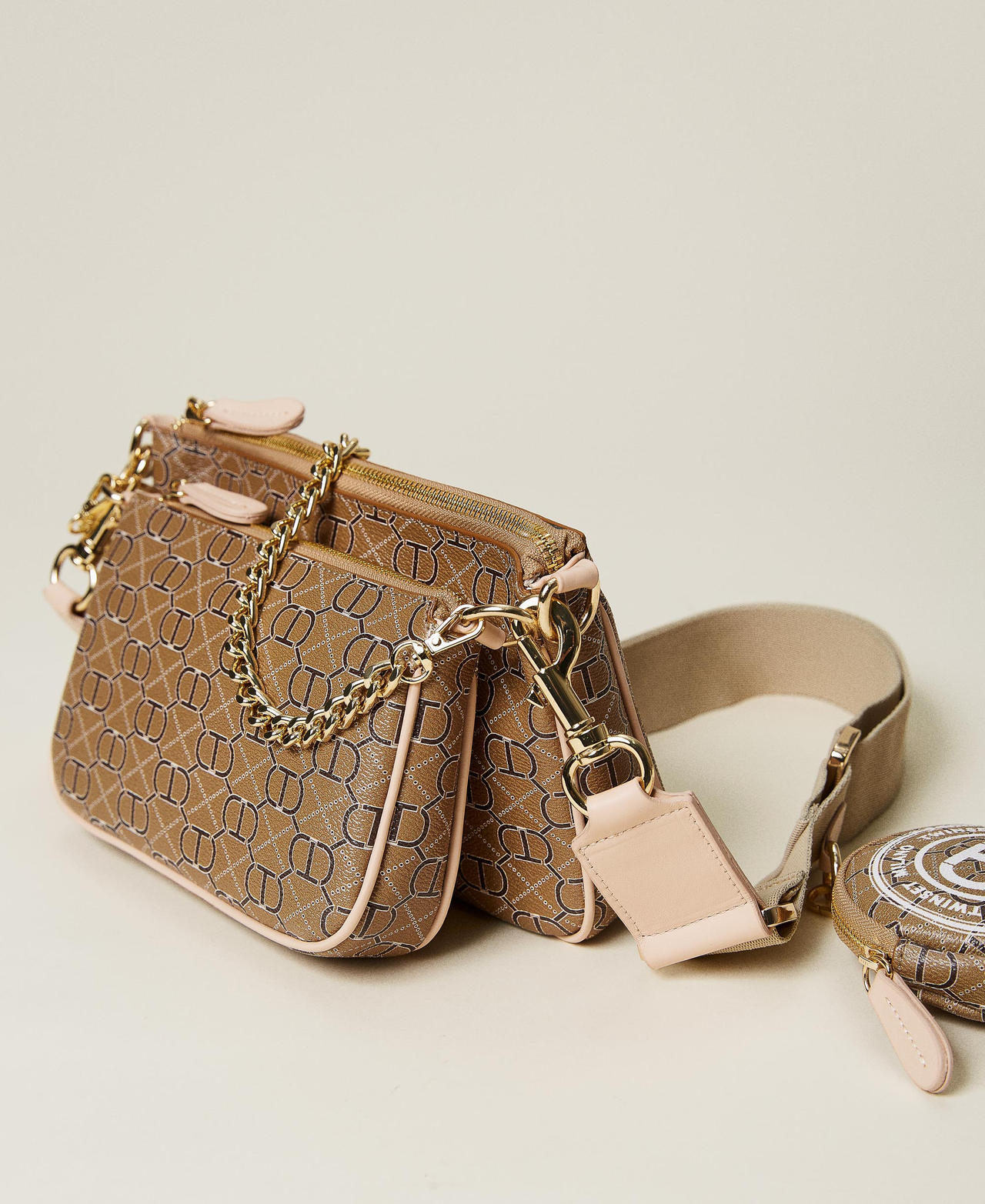 Shoulder bag and coin purse set