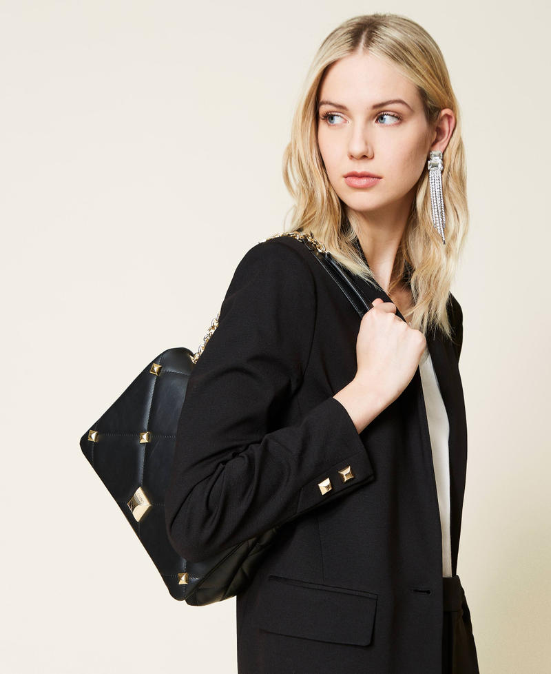 Borsa a tracolla 'Cara' in pelle con borchie