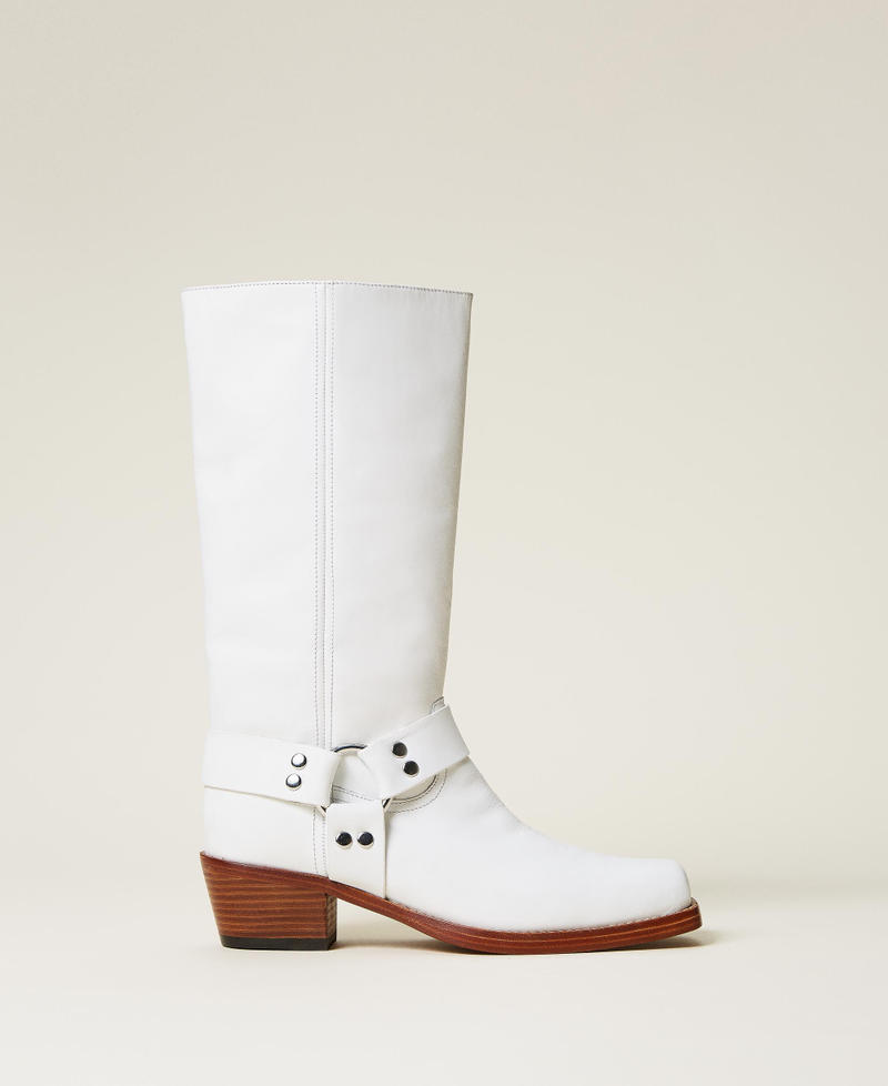 Leather boots with straps