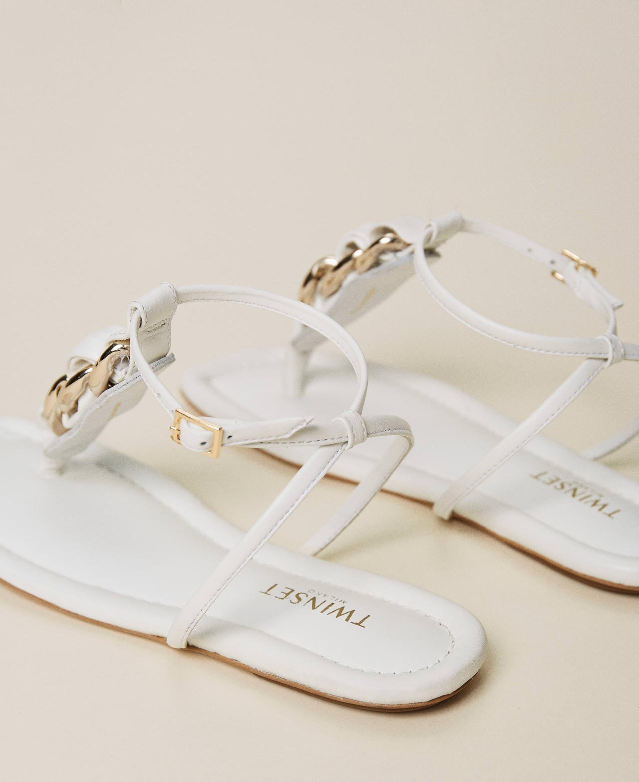 Lidia 105 Thong Leather Sandals