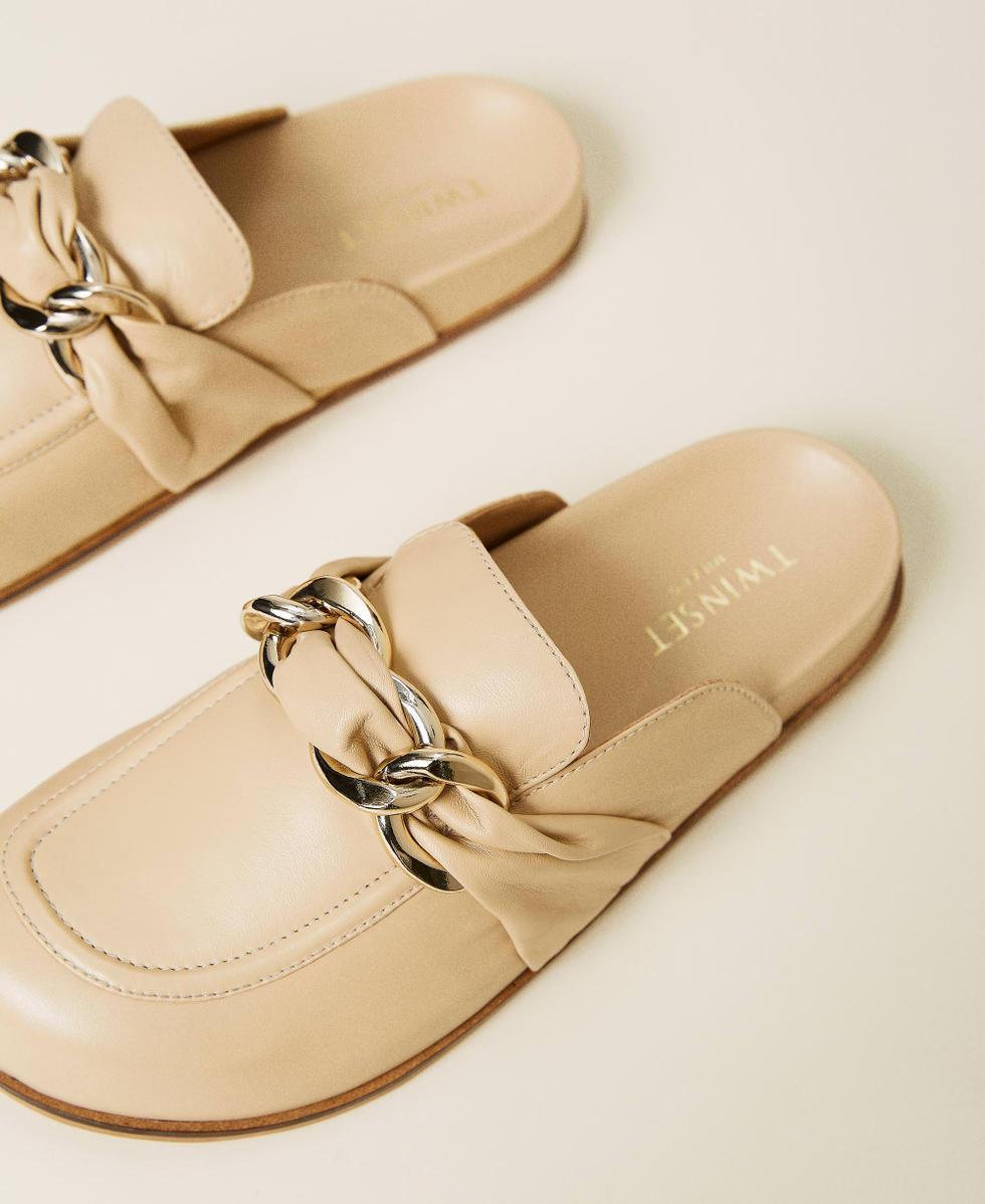 Slippers en cuir avec cha ne Femme Beige TWINSET Milano