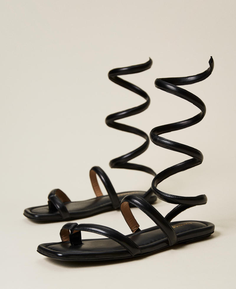 Sandales en cuir nappa avec bride en spirale Noir Femme 221TCP062-01