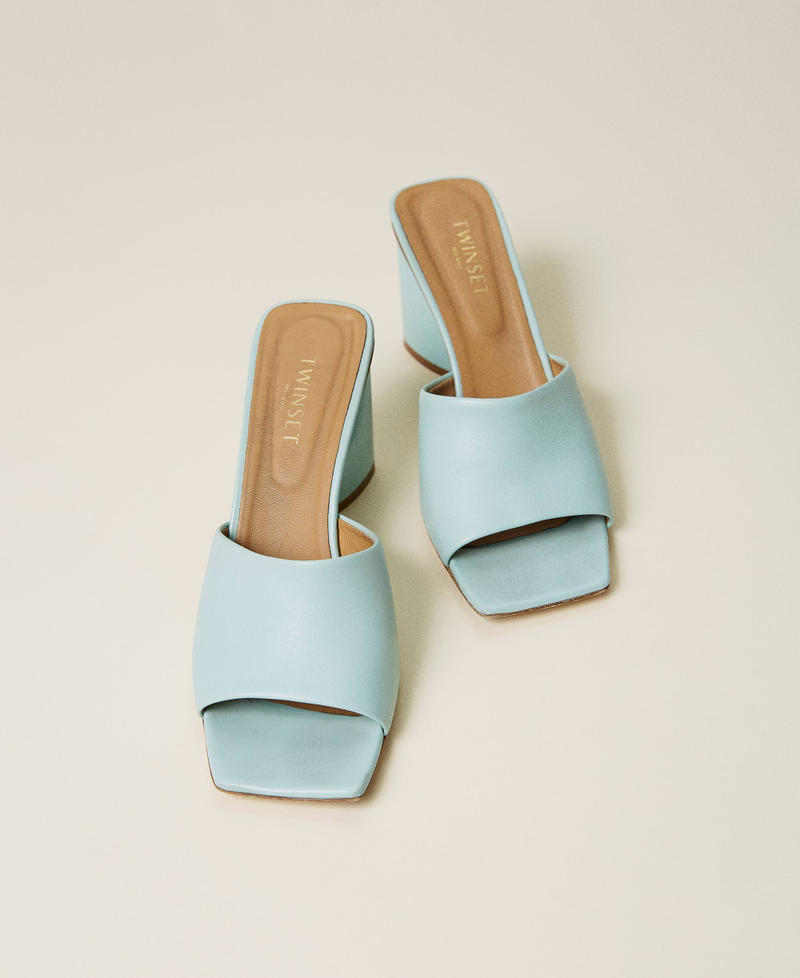 Mules aus Nappaleder