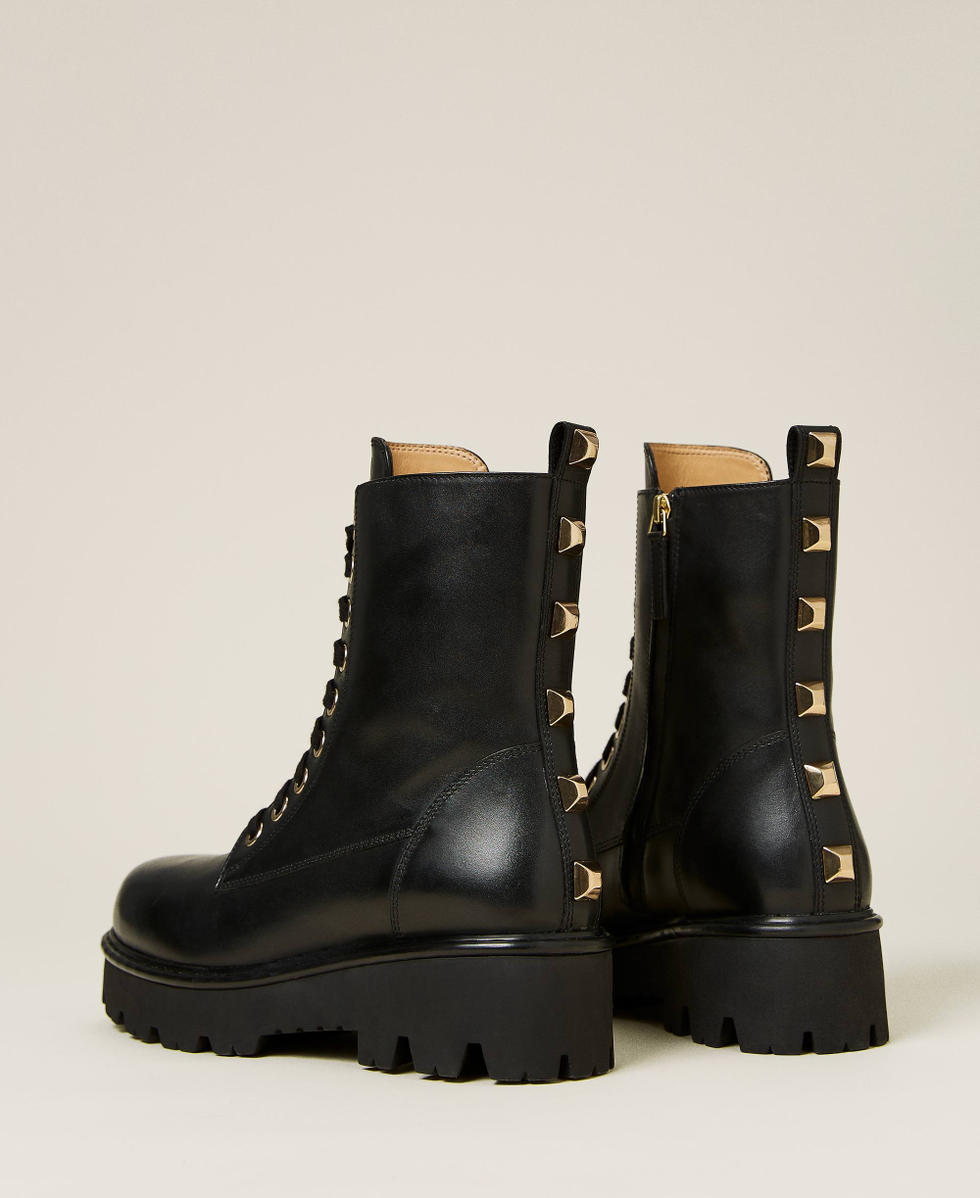 Anfibi donna borchie clearance