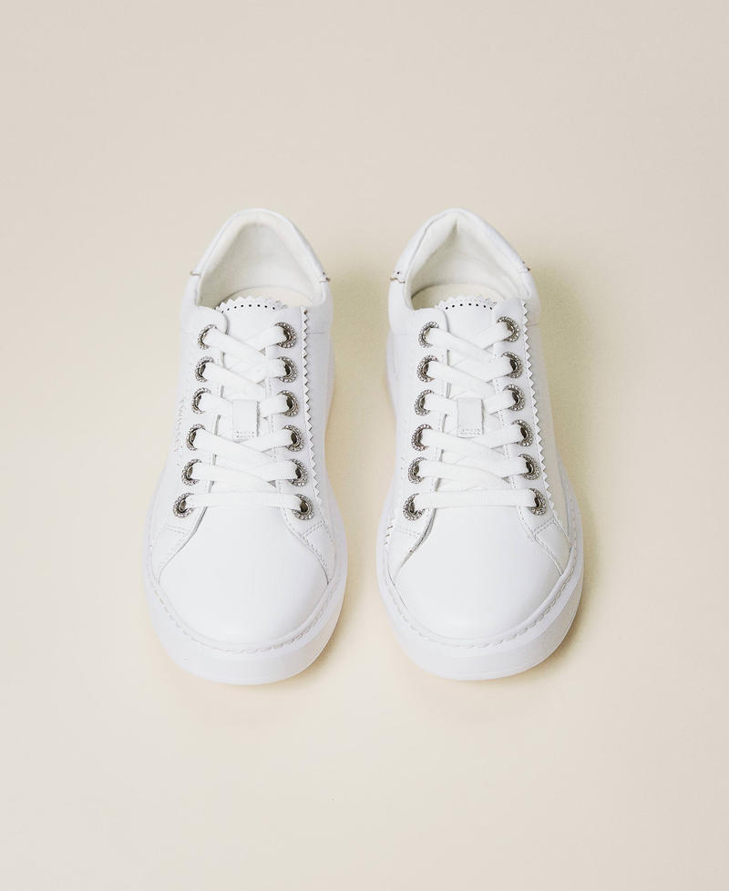 Baskets en cuir avec strass