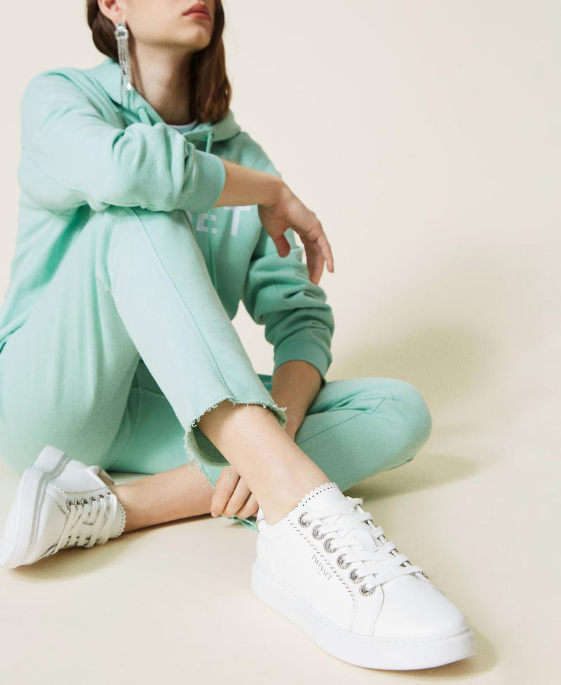 Baskets en cuir avec strass