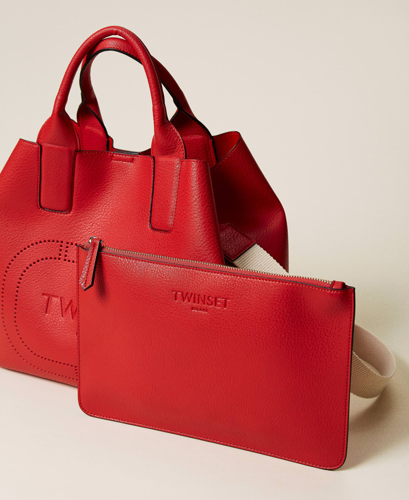 Shopper with openwork logo