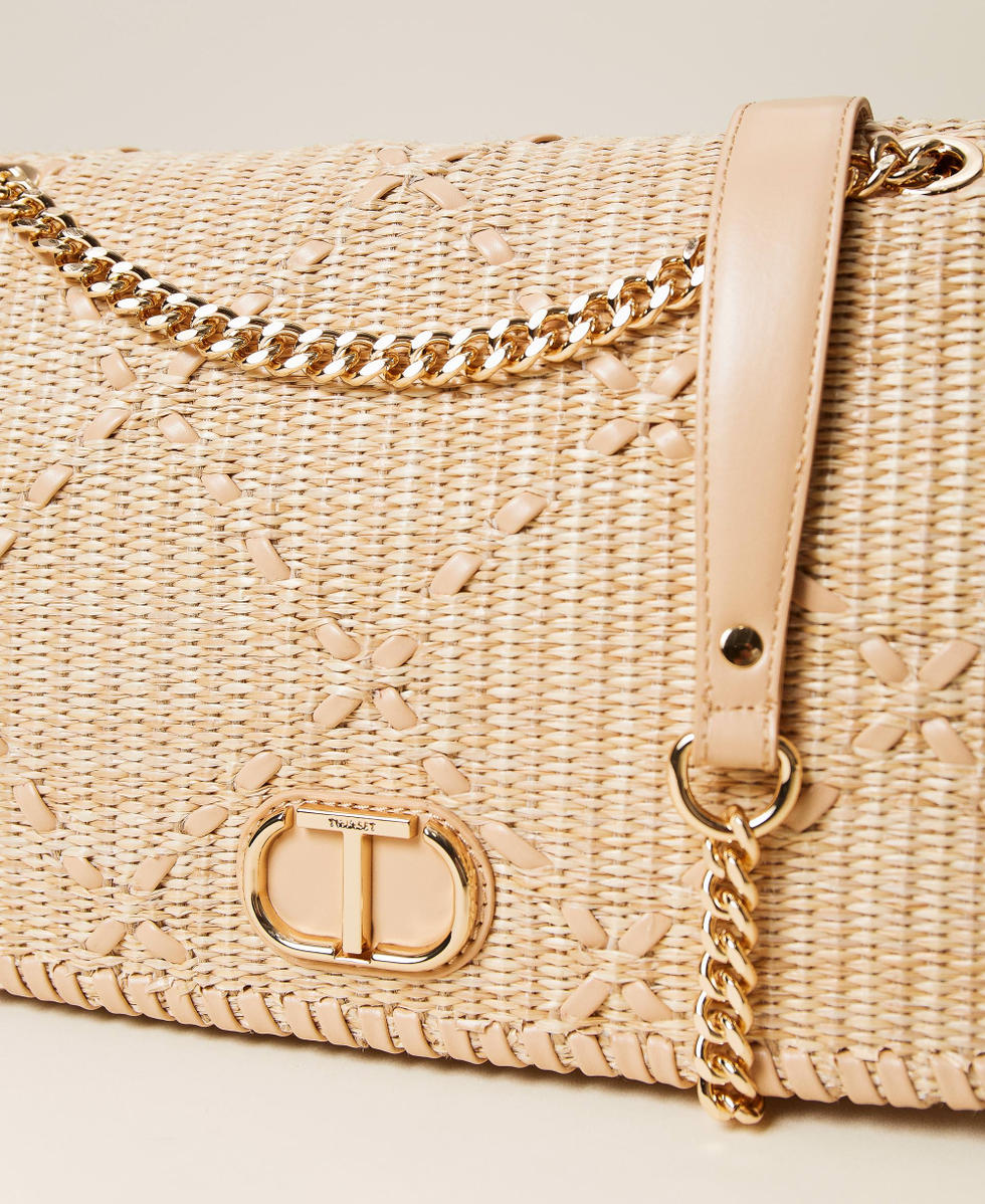 Sac avec rabat effet raphia tress&eacute;
