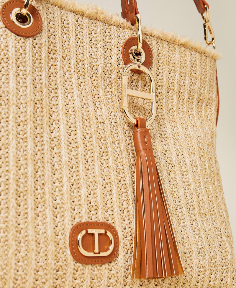Weaved raffia-like shopper