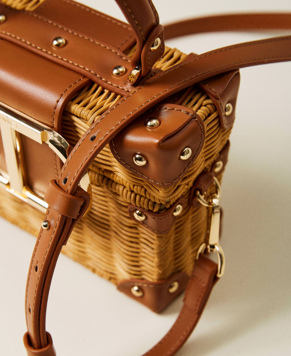 'Apo' hard case woven bag