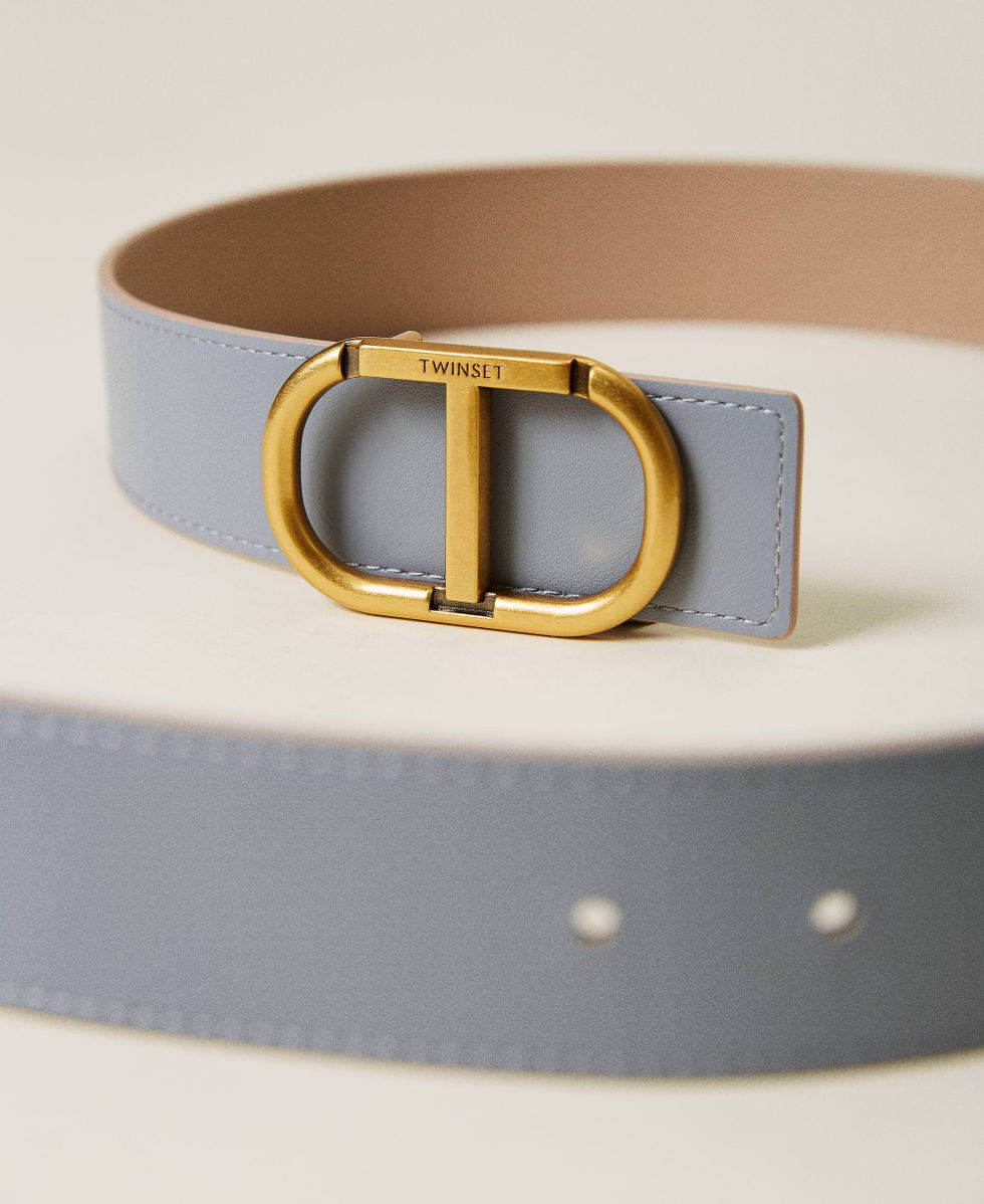 Reversible leather belt with Oval T logo Woman, Light blue