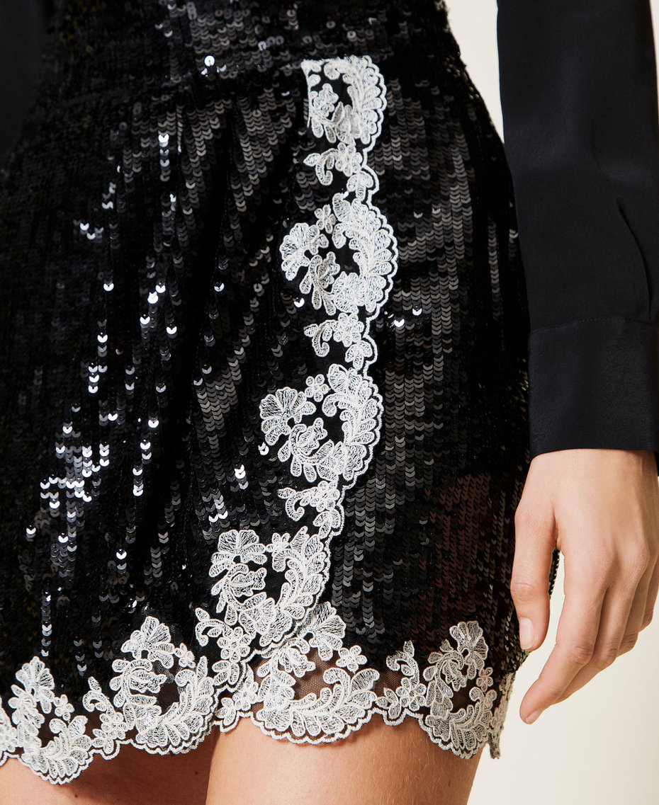 Falda corta de lentejuelas con bordado Bicolor Negro / Blanco "Nieve" Mujer 221TP2043-05