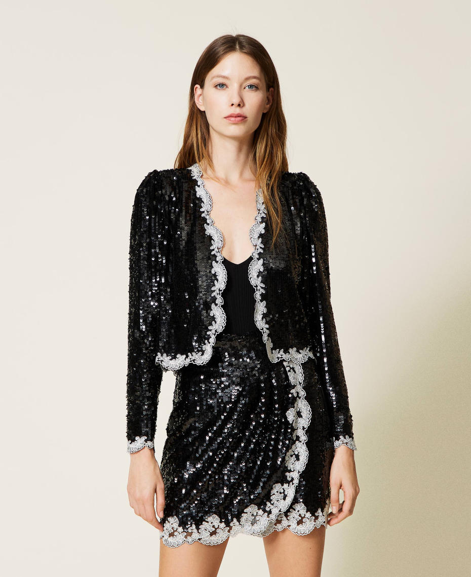 Gonna corta in full paillettes con ricamo