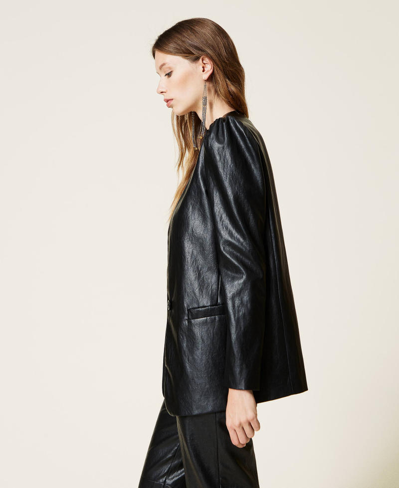 Giacca blazer in tessuto spalmato