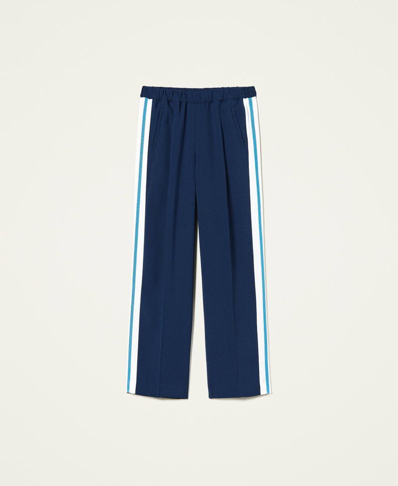 Trousers with side bands