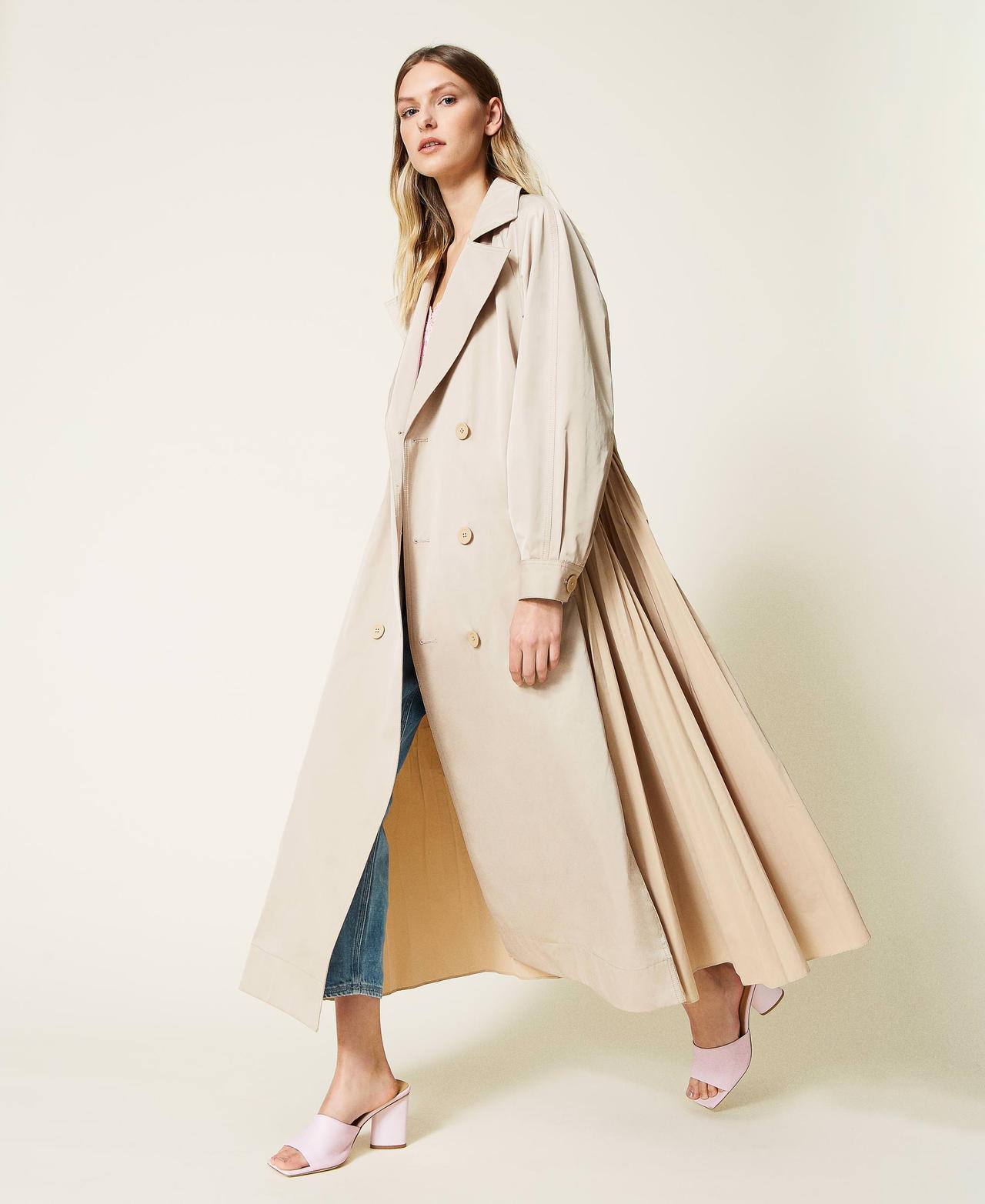 Long trench coat with pleated taffeta inserts