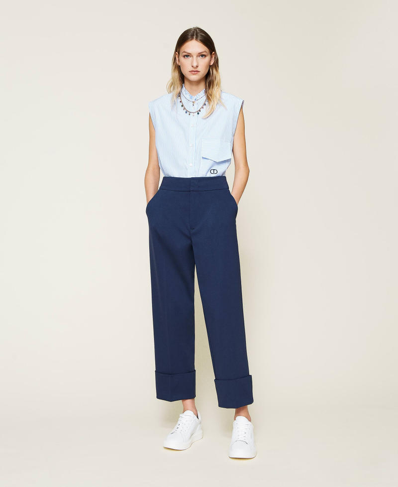 Cropped trousers with fold Indigo Woman 221TP2374-01