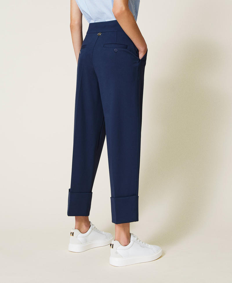 Cropped trousers with fold Indigo Woman 221TP2374-04