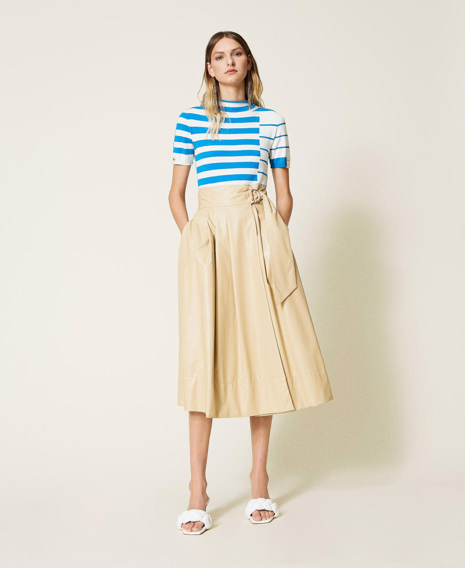 High waist skirt with belt