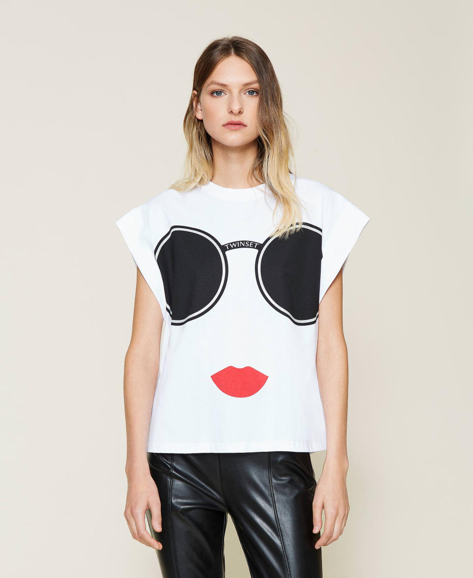 T-shirt with print