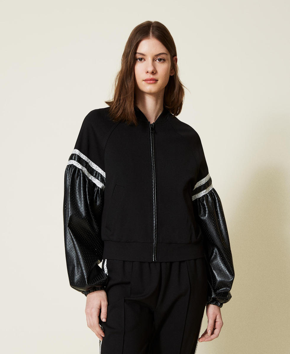 Sweatshirt with openwork sleeves