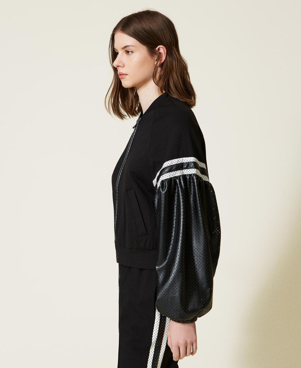 Sweatshirt with openwork sleeves