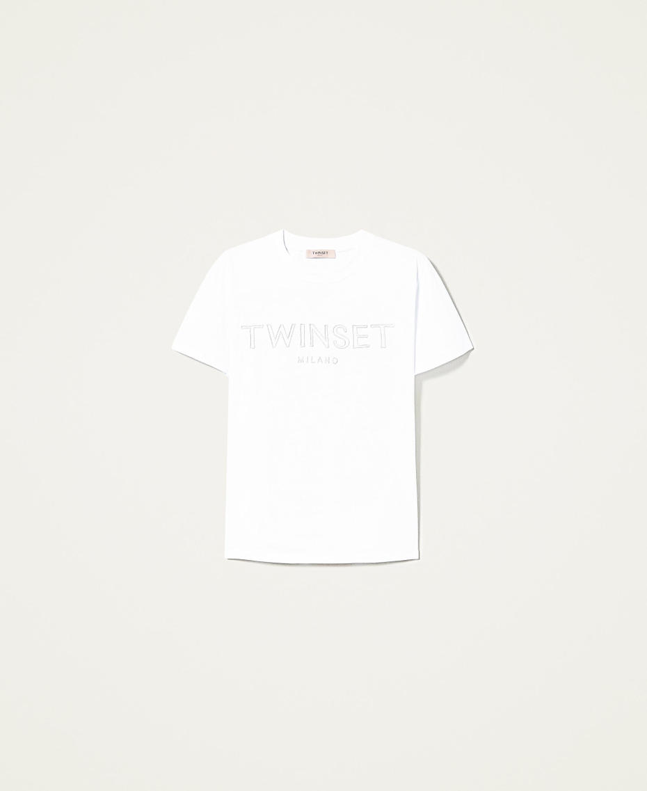 T-shirt with embroidered logo