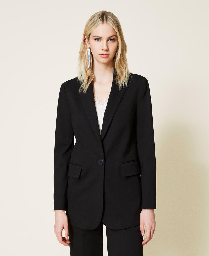 Chaqueta blazer con tachuelas