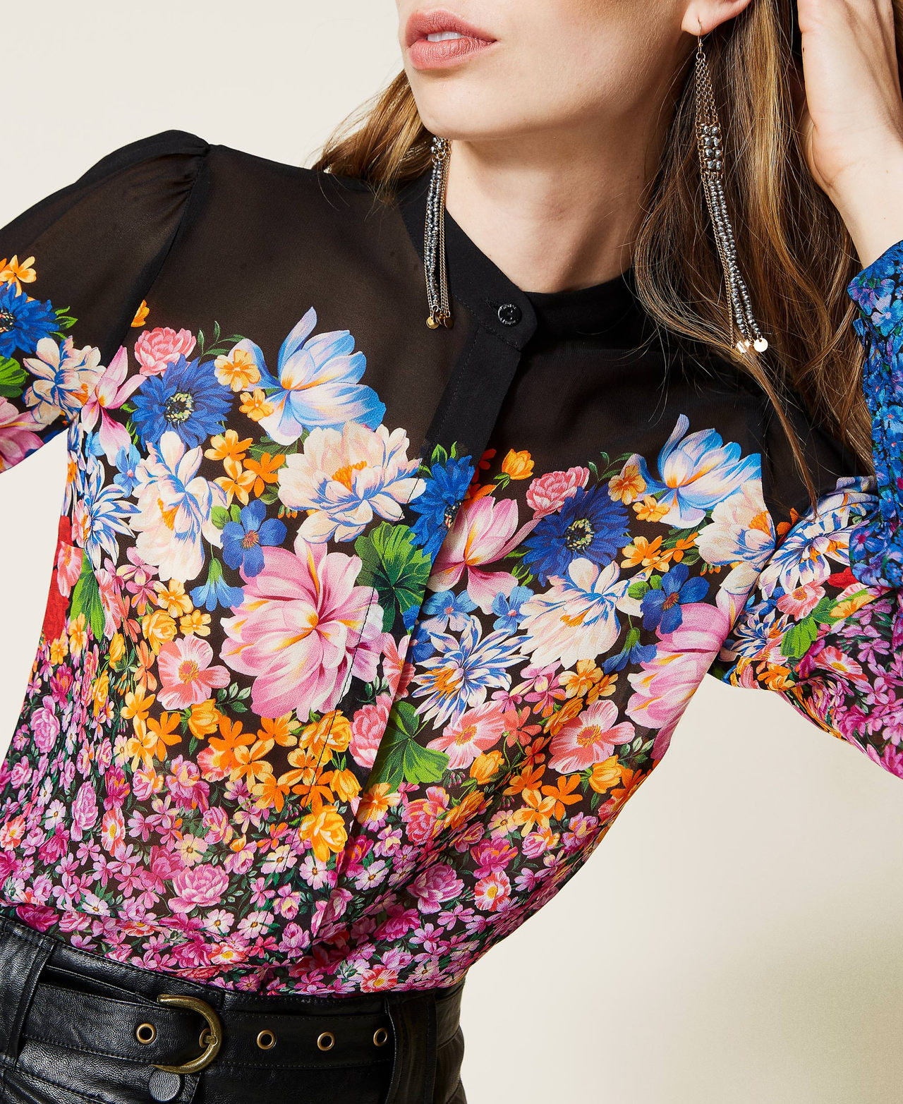 Camisa de georgette con flores Estampado Multiflores Mujer 221TP268A-02