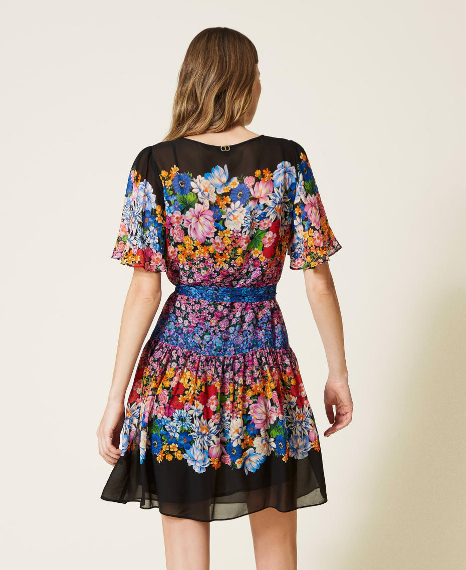 Kleid aus Georgette mit Blumendessin Multiblumenprint Frau 221TP268C-04