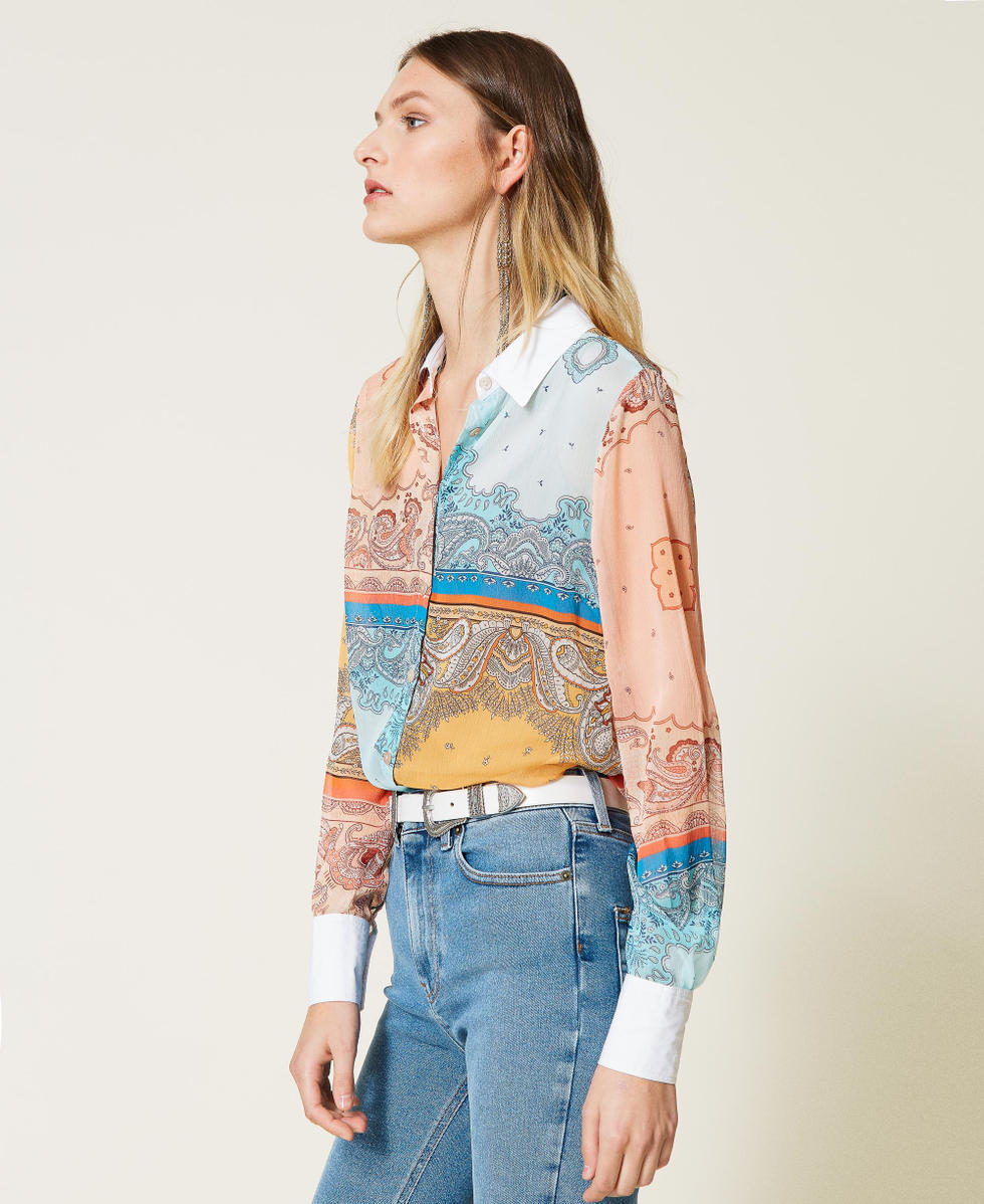 Chemise avec imprim&eacute; patchwork bandana