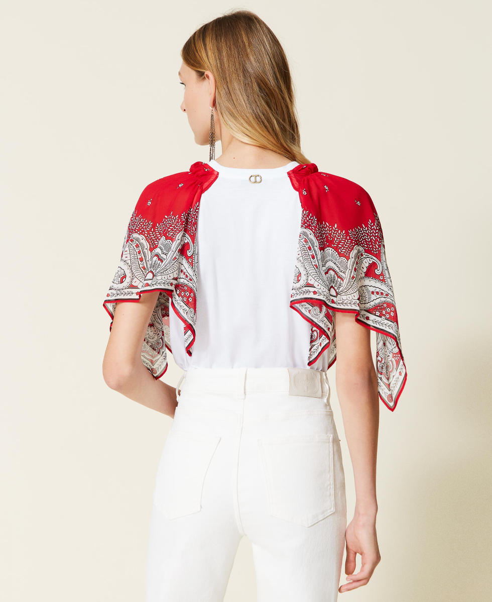 T shirt avec manches orn es d un imprim bandana Femme Blanc
