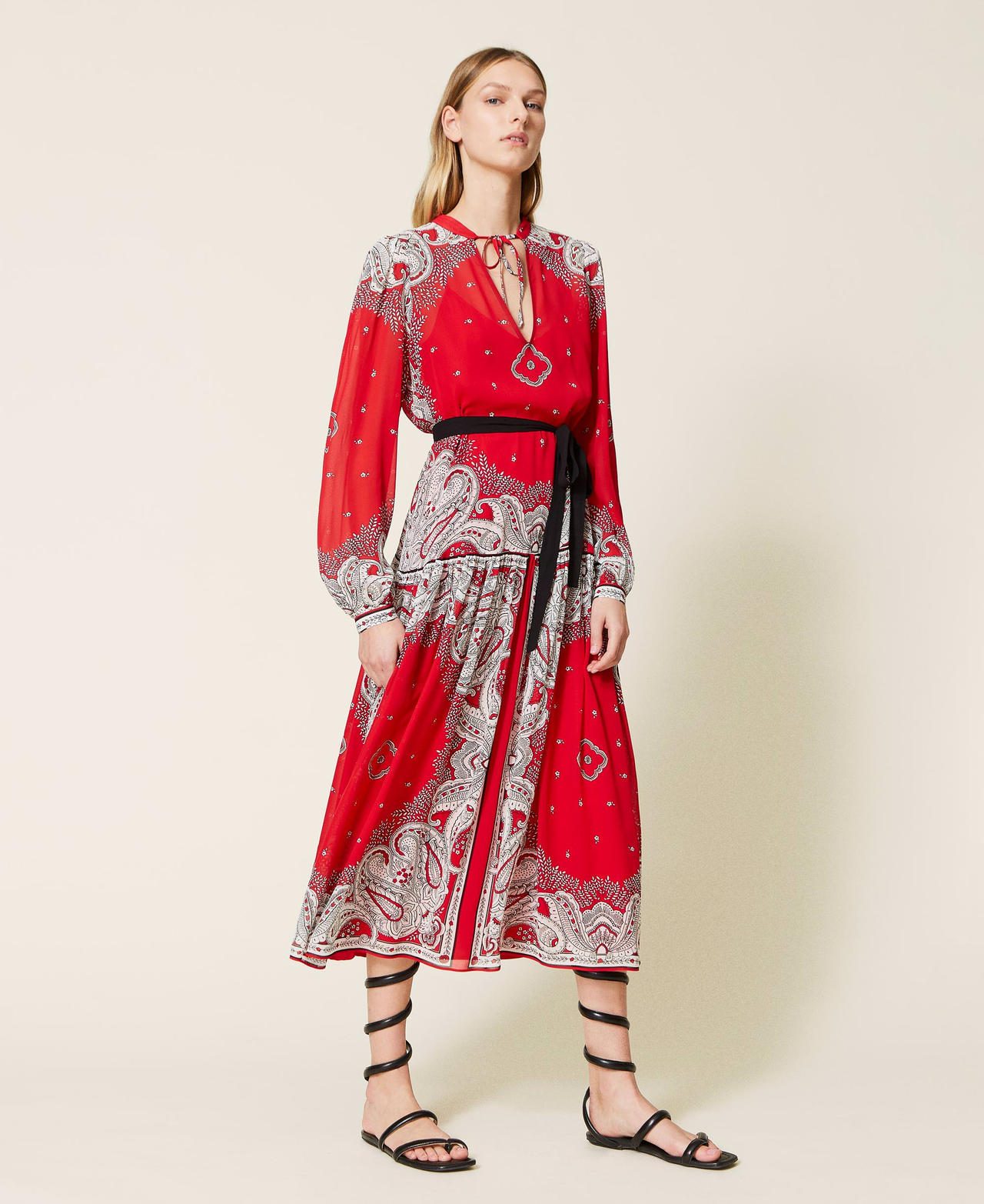 Long dress with bandanna print "Fire Red" Large Bandanna Print / Snow Woman 221TP270F-02