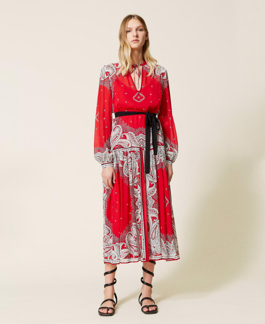 Maxikleid mit Bandanaprint