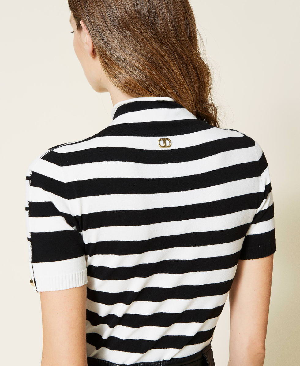 Camiseta cuello alto mujer rayas new arrivals