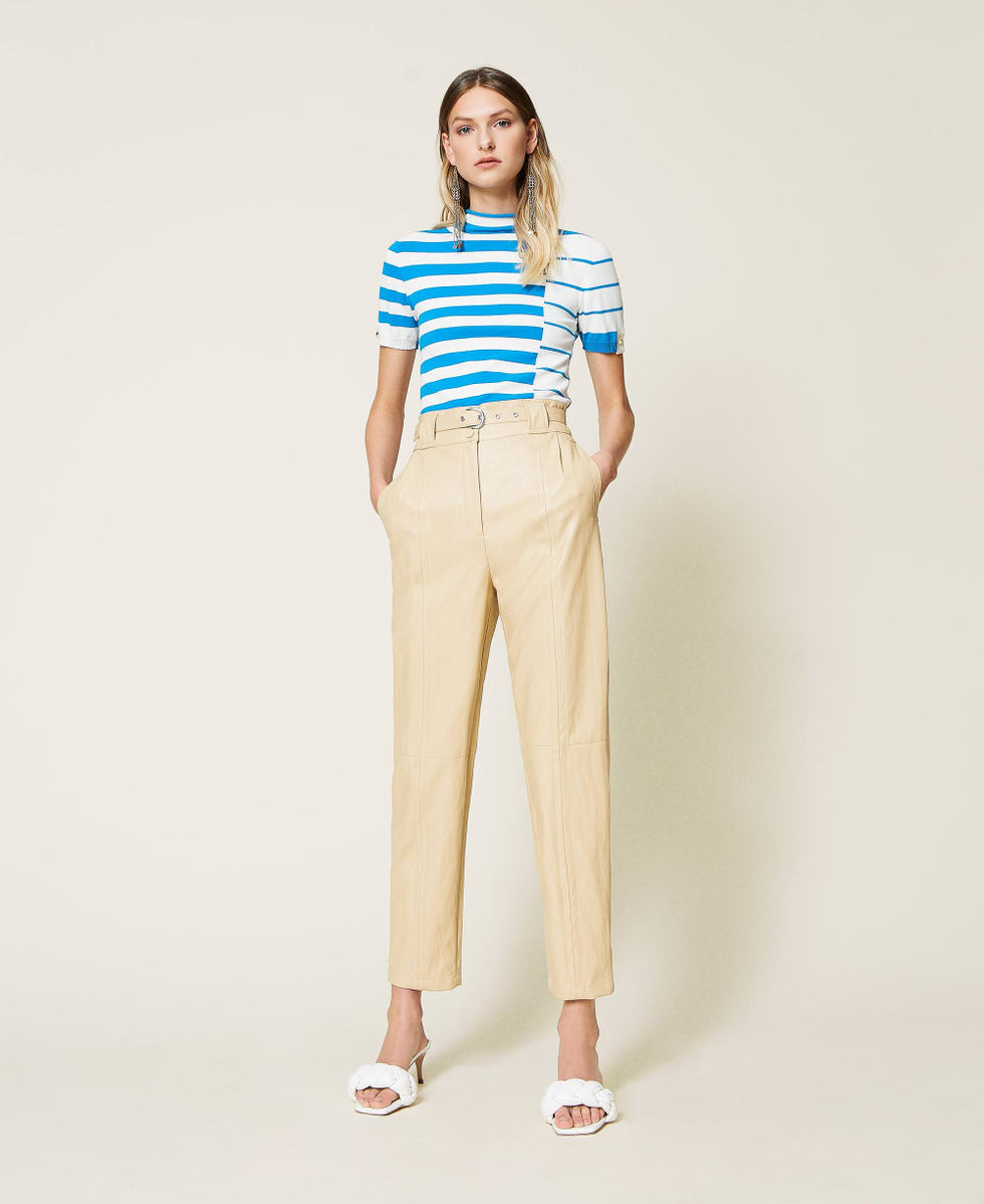 Pull col montant avec m&eacute;lange de rayures jacquard