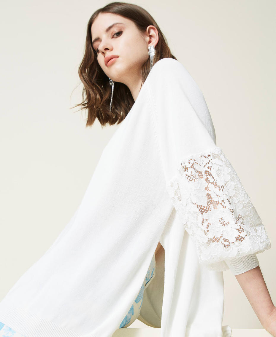 Oversized jumper with macramé lace Lily Woman 221TP3312-01