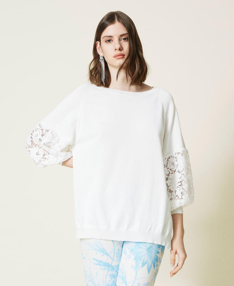 Oversized jumper with macramé lace Lily Woman 221TP3312-02
