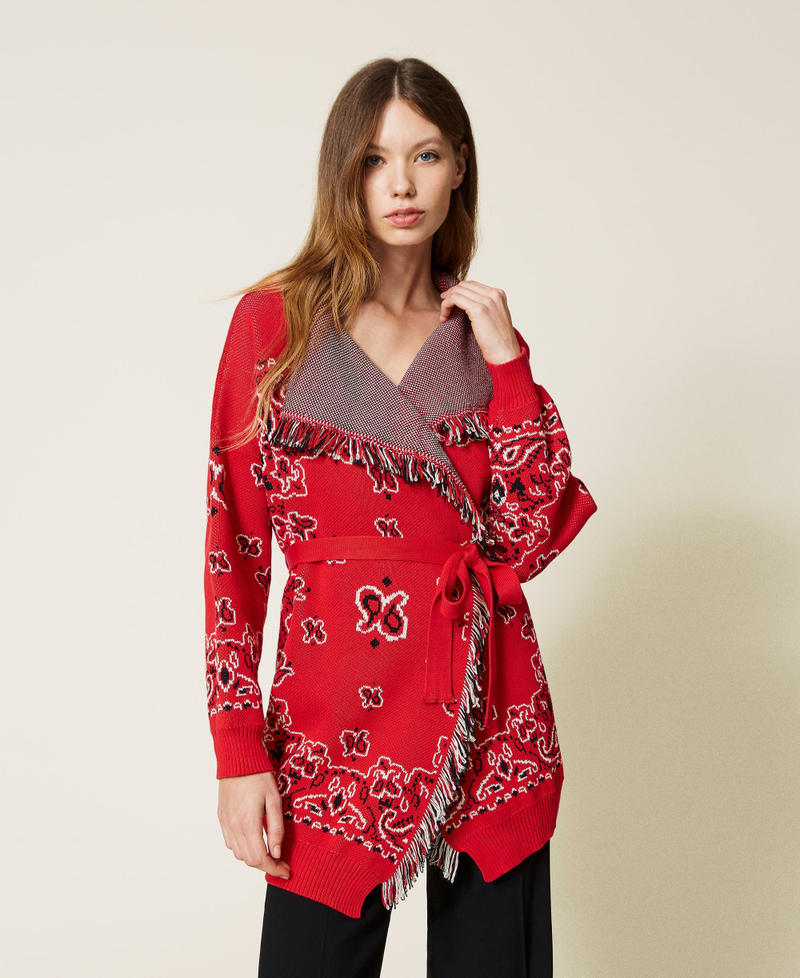 C&aacute;rdigan de jacquard con flecos