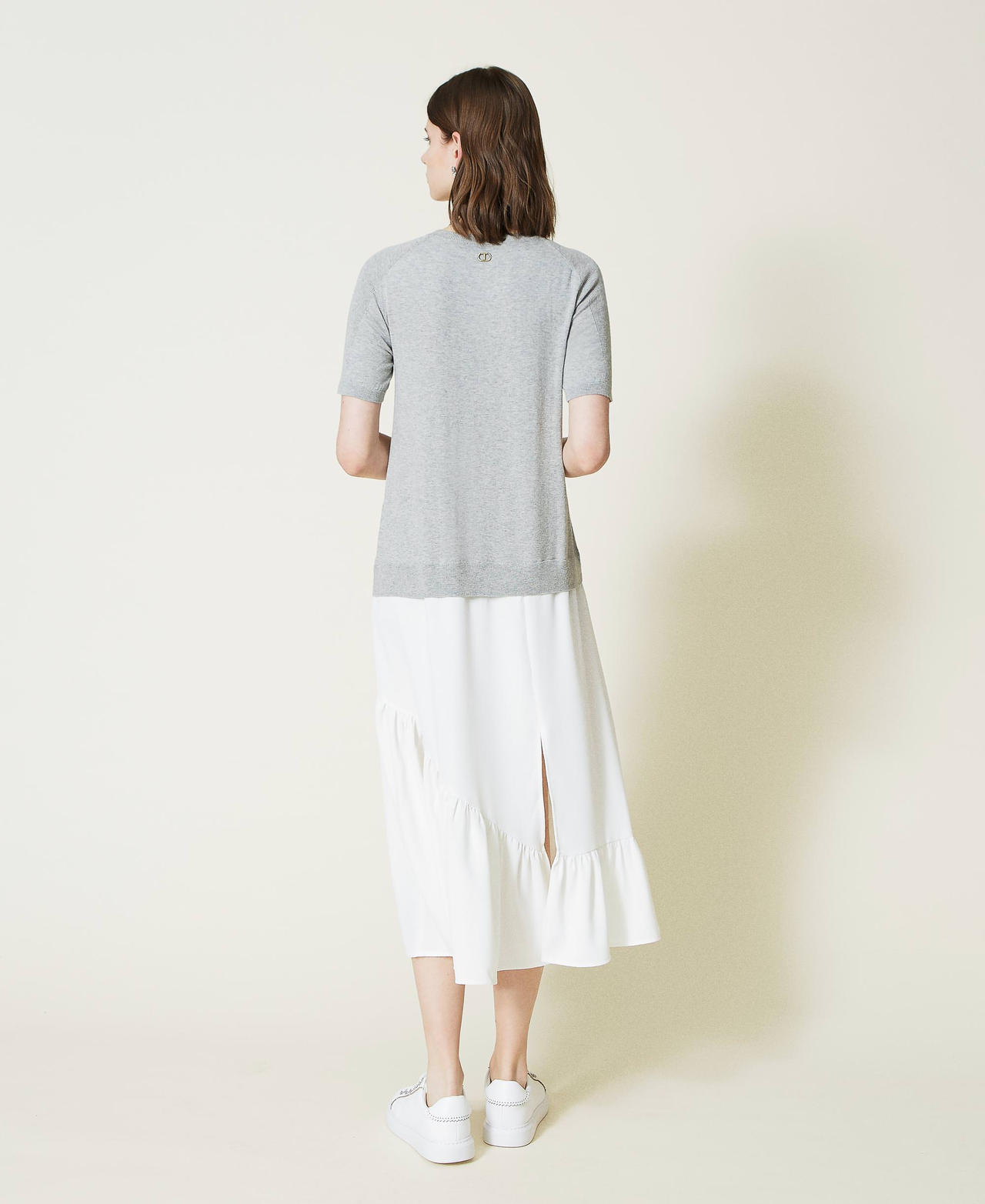 Maxikleid aus Gestrick und Cr&ecirc;pe de Chine