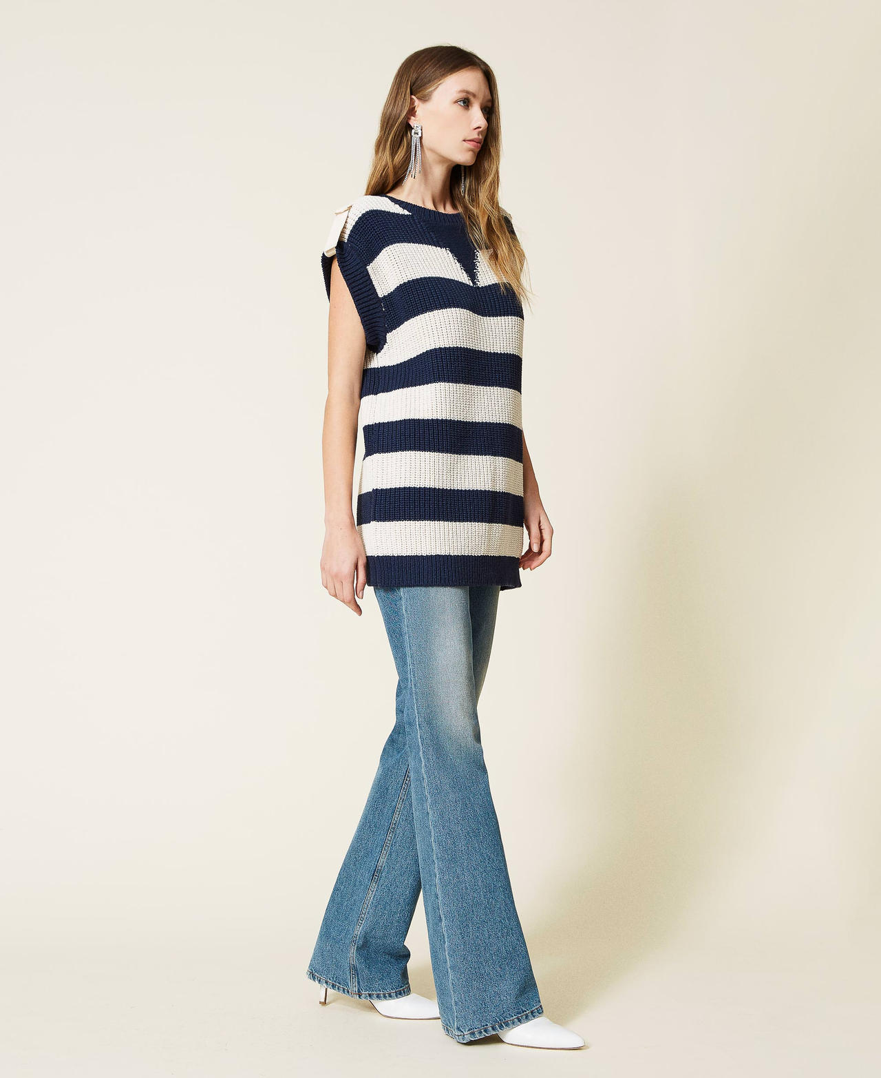 Maxi pull rayé avec pattes d’épaule