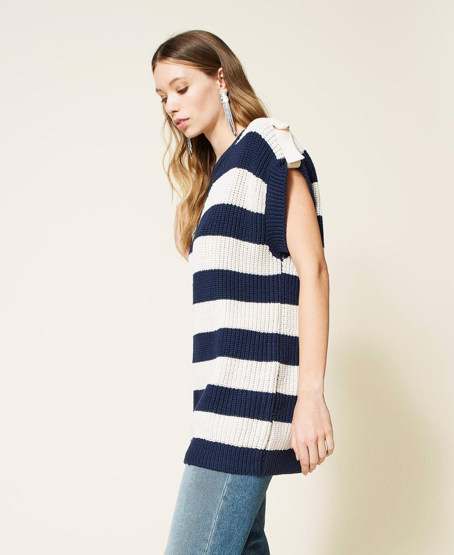 Maxi pull rayé avec pattes d’épaule