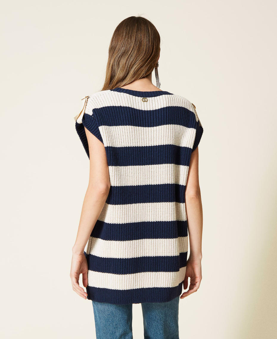 Maxi pull rayé avec pattes d’épaule