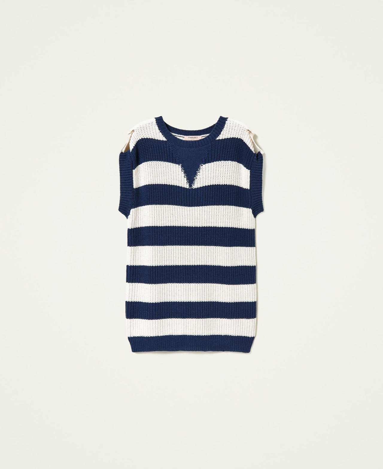Maxi jumper with stripes and frog fasteners