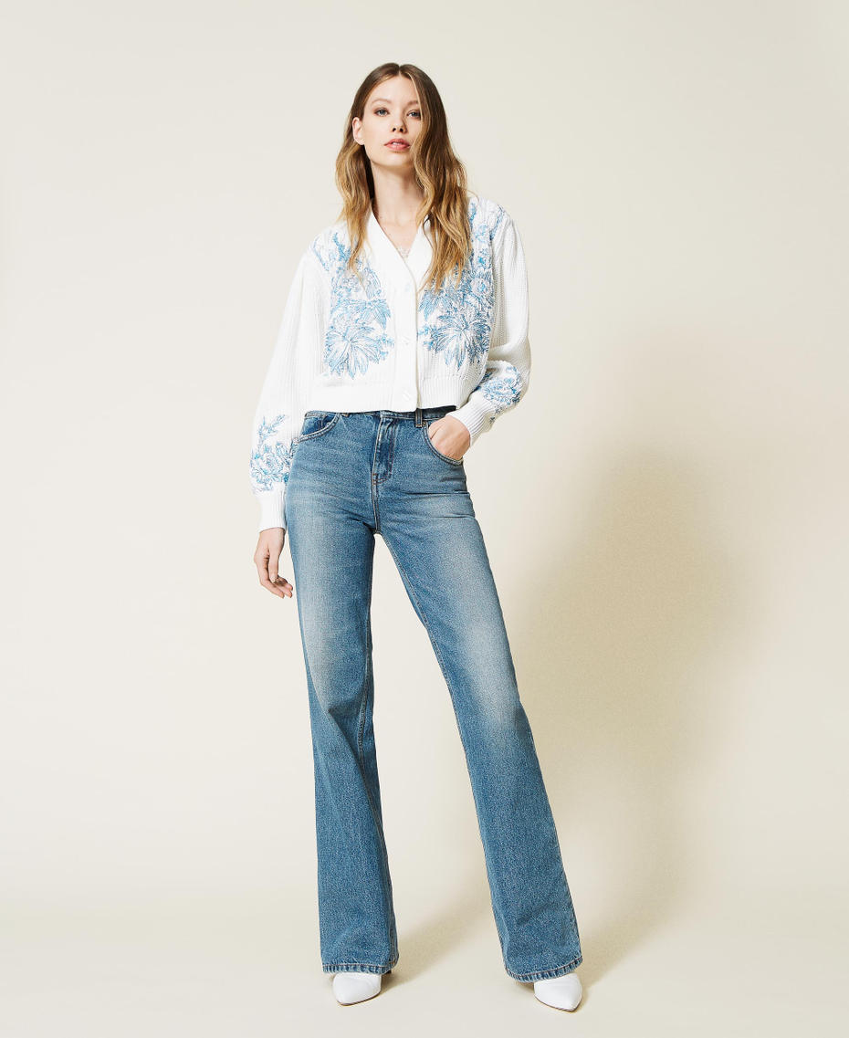 Cardigan with floral embroidery