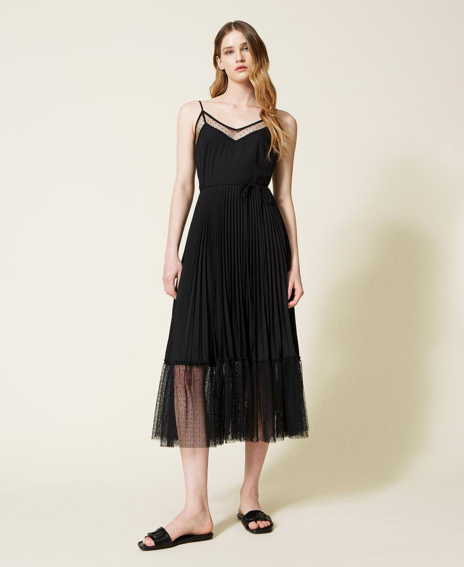 Платье-комбинация с плиссированной юбкой Черный женщина 221TQ2061-04