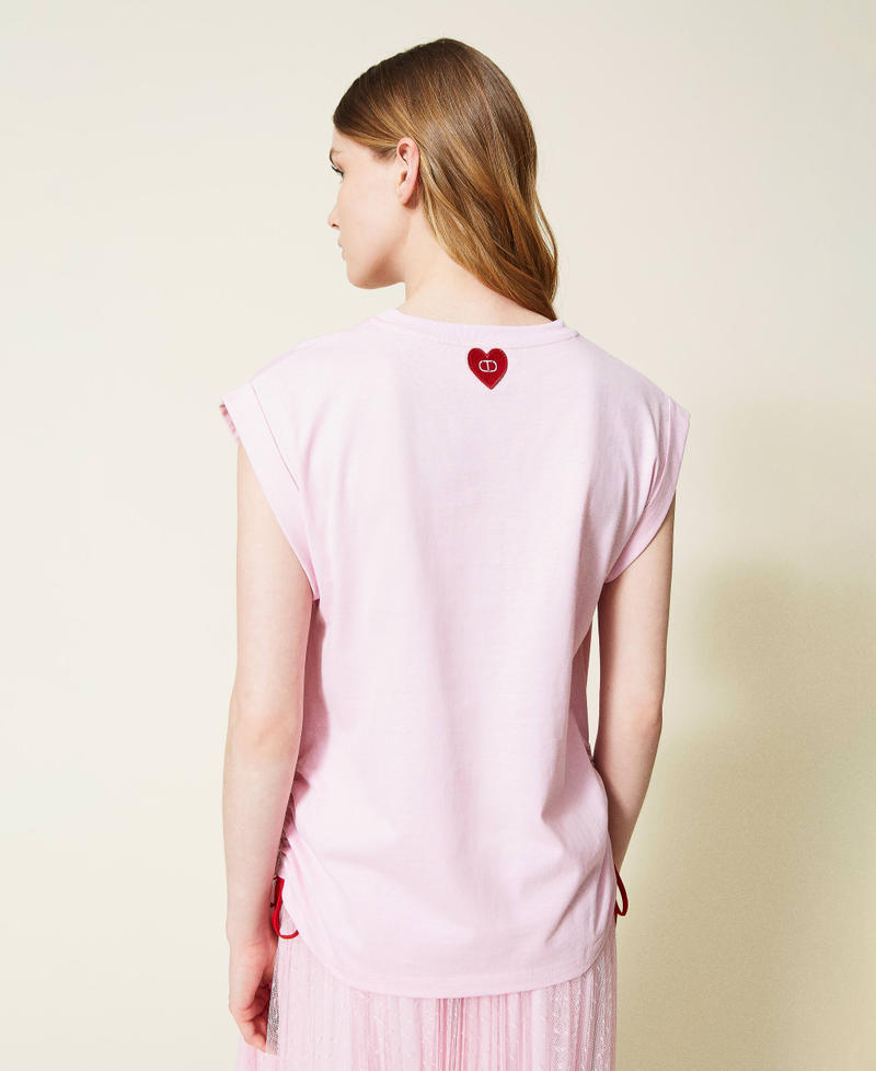 Camiseta con corazón y cordón de ajuste Lirio Mujer 221TQ2082-03