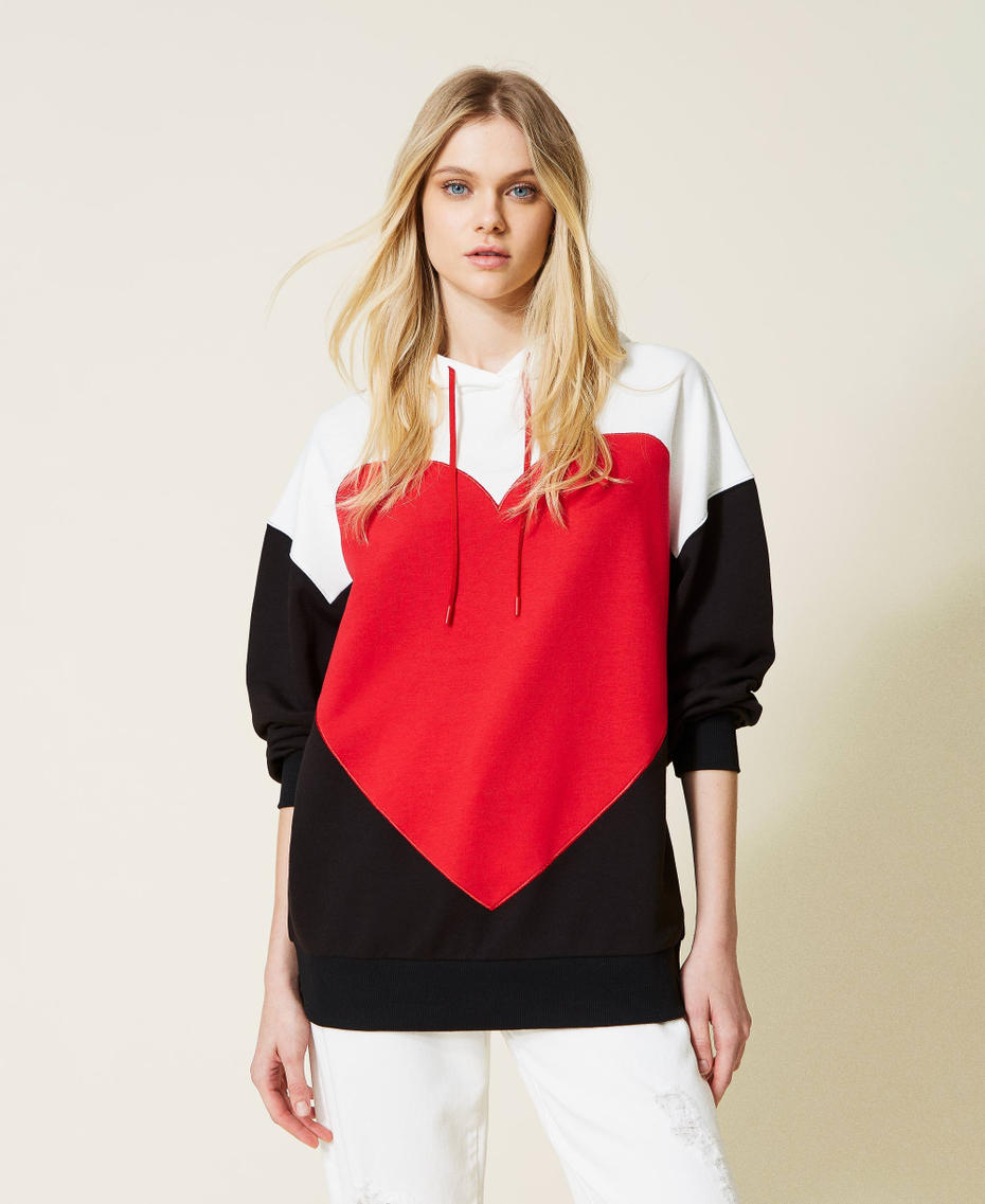 Maxi felpa con cuore a intarsio