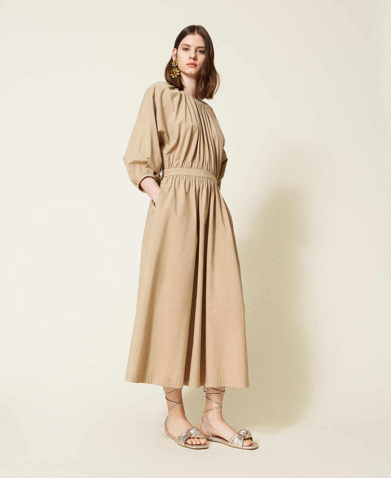 Long poplin dress with gathering