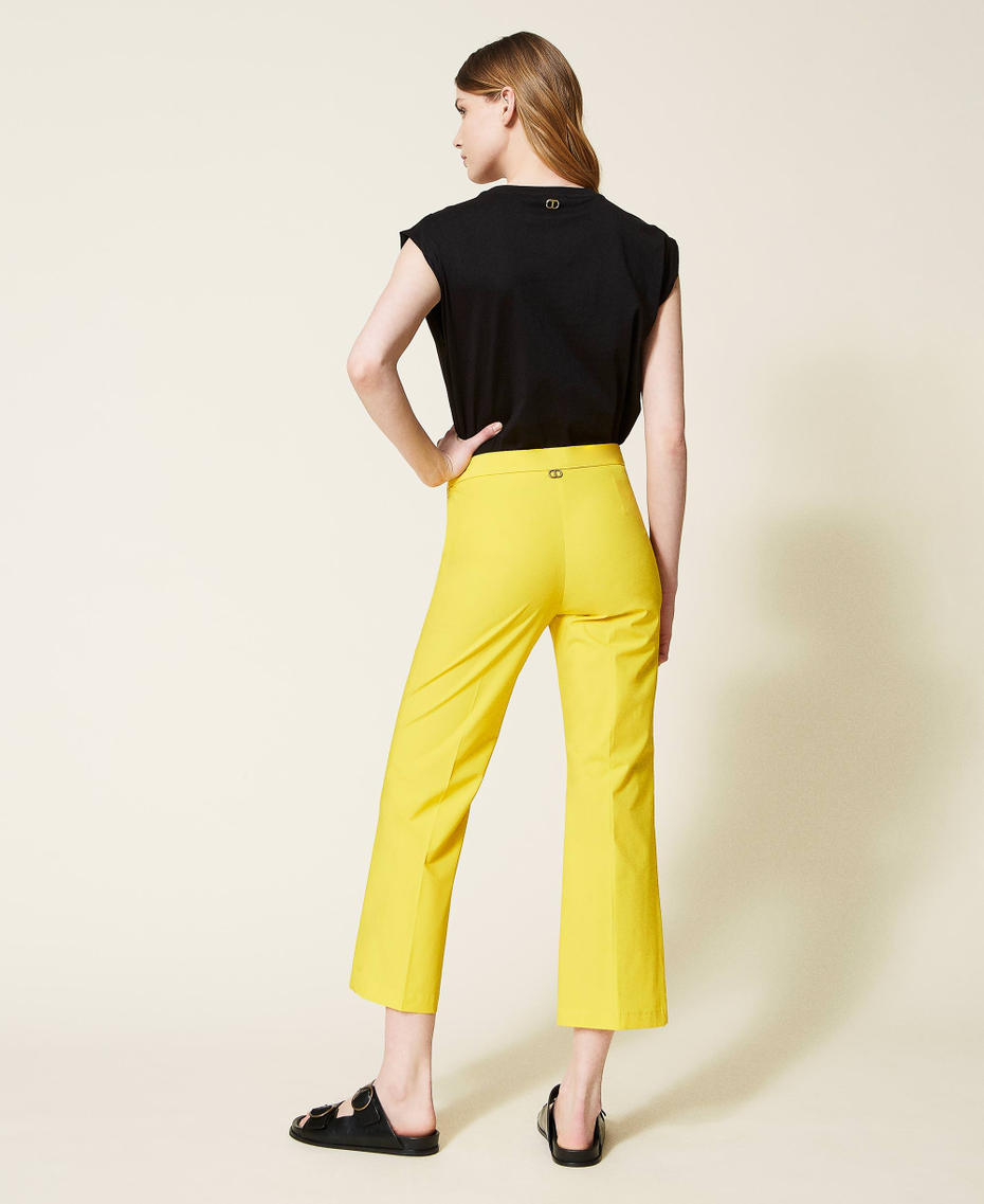 Cropped poplin trousers